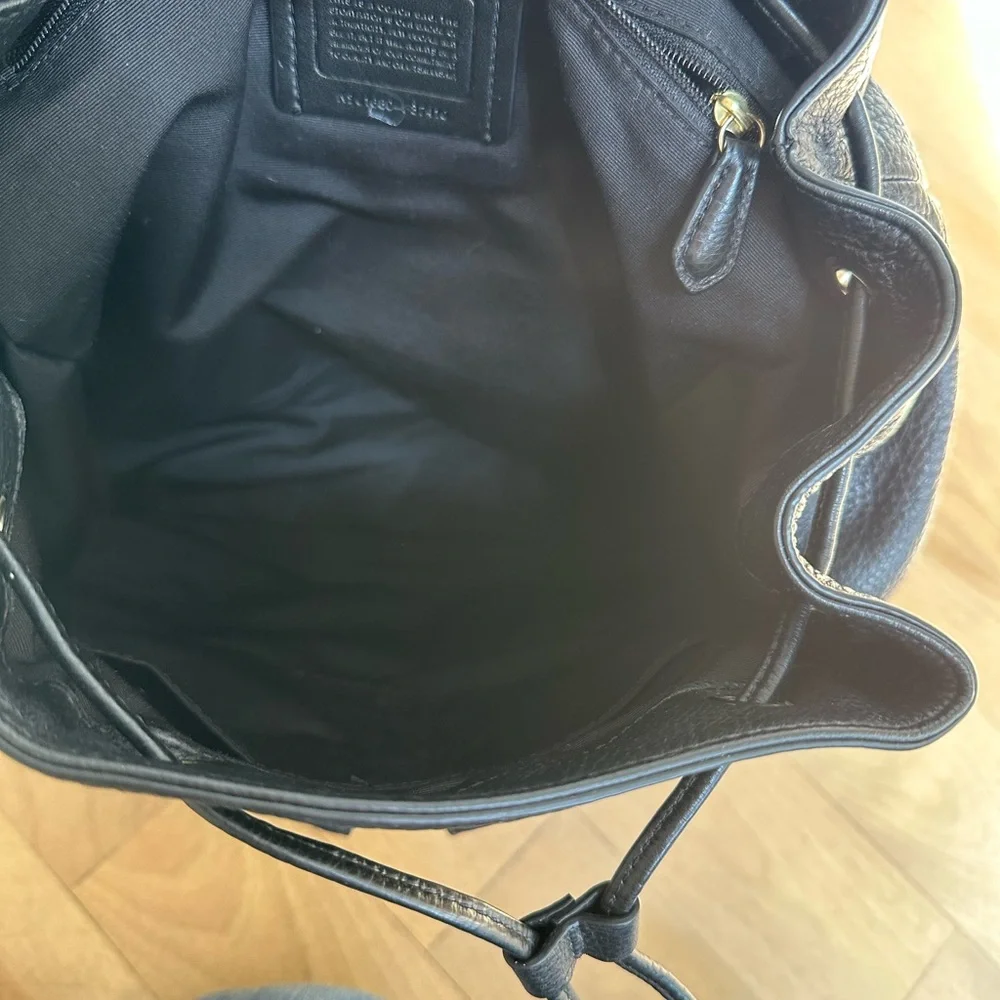 COACH F37410 BILLIE BACKPACK  BLACK PEBBLED LEATHER GOLD TRIM - Picture 10 of 13